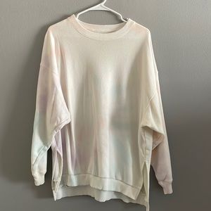 oversized pastel tie dye sweatshirt